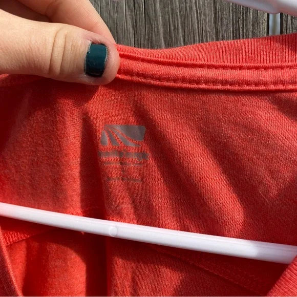 Marika Coral Ruched V Neck Long Sleeve Athletic Top Women's Size L - Picture 3 of 10